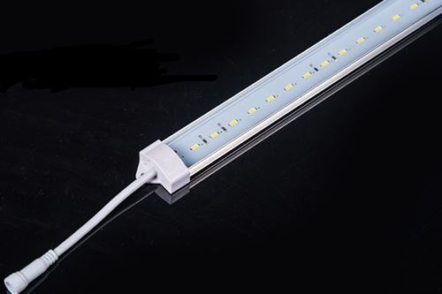 LED大功率線(xiàn)條燈